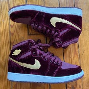 Air Jordan 1 Heiress Velvet Burgundy and Gold Sneakers size 7Y